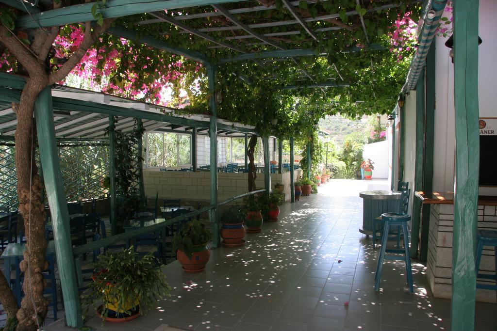 Armonia Hotel Матала Екстериор снимка